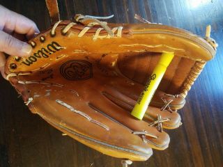 Vintaged Wilson Baseball Glove A2000 - XLC snap action grip - tite pocket pro - back 3