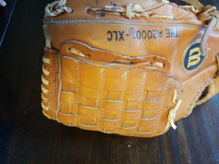 Vintaged Wilson Baseball Glove A2000 - XLC snap action grip - tite pocket pro - back 5