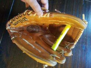 Vintaged Wilson Baseball Glove A2000 - XLC snap action grip - tite pocket pro - back 7