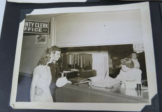 400,  Vtg 1940s Photographs Photo Album Happy Post Ww2 Americana Vernacular