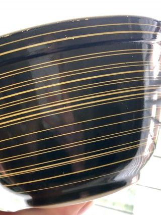 RARE Vintage Pyrex Black and YELLOW Terra Stripe 401 1 1/2 pt bowl HTF 11