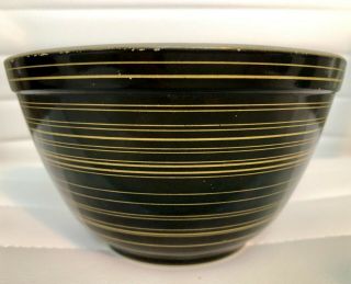 RARE Vintage Pyrex Black and YELLOW Terra Stripe 401 1 1/2 pt bowl HTF 4