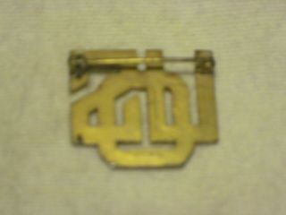 Vintage WW2 sterling USO pin 5