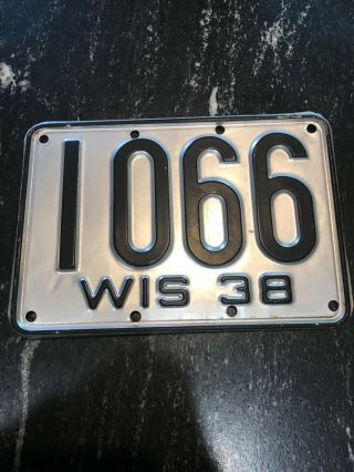 1938 Wisconsin Rare Vintage 4 Digit License Plate