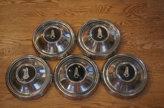 Set Of 5 Oldsmobile Dog Dish Moon Vintage Hubcaps 9 Inch