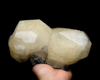 5.  9lb Wow Rare White Larger Particles Calcite Mineral Specimen/china