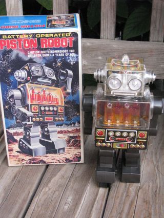 RARE HORIKAWA SH 1977 Piston Robot 10½” Plastic B/O Tin Space Toy JAPAN 3