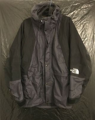 The North Face Gore Tex Navy Blue & Black Hooded Vintage Jacket Men’s Size Xl