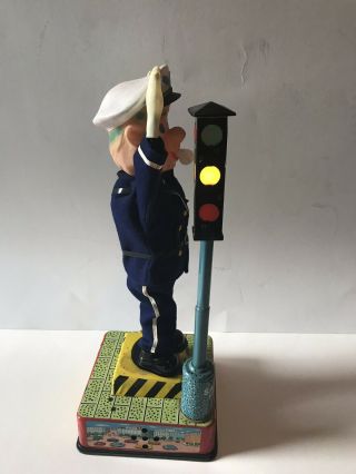 Traffic Policeman Battery Operated Vintage - PERFECTLY Japanese Tin Litho 3