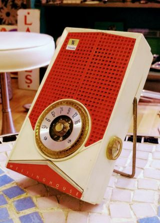 VINTAGE ANTIQUE EAMES ATOMIC WESTINGHOUSE TRANSISTOR RADIO RED WHITE 1950s OLD 3