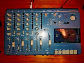 Vintage TASCAM PORTASTUDIO 414 MKII 4 Track Analog Cassette Recorder 3