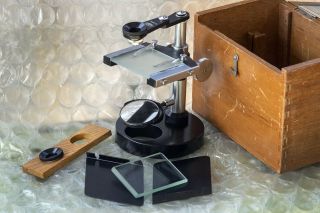 Vintage 1958 Olympus D M,  Microscope,  Factory Wood Box,  Complete Kit
