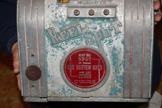 Vintage 1930 ' s Reel Spot 5c Nickel Trade Stimulator Cast Metal Coin - Op 9