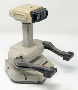 Vintage 1980s R.  O.  B.  NES Nintendo Robotic Operating Buddy B SCP 3
