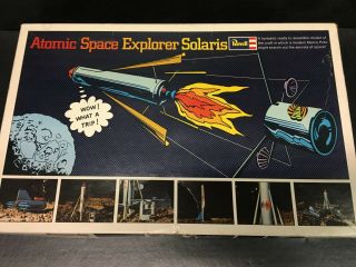 Vintage Revell Helios Atomic Space Explorer Solaris