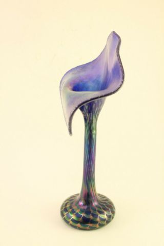 Vtg Correia Signed Jack - In - The - Pulpit Pulled Feather Iridescent Art Glass Vase 7