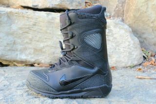 Rare Nike Zoom Kaiju Black Snowboarding Boots Men 