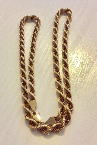 Lovely Ladies Vintage 9 Carat Gold Rope Twist Necklace Chain 18.  5 Inches