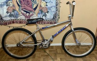 Vintage Gt Pro Series 24” Bmx Bike Chrome