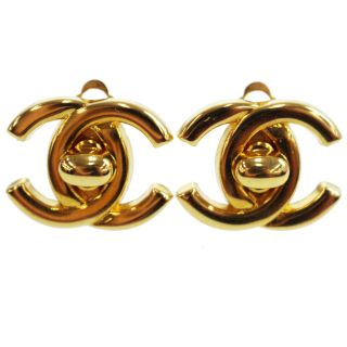 Chanel Cc Turn - Lock Earrings Gold Clip - On 96p France Vintage Authentic Z563 M