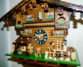 Vintage Full Animated Hand Painted Musical Black Forest Cuckoo Clock 3