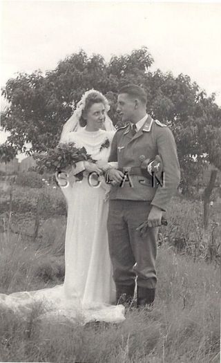 Wwii German Large Rp - Luftwaffe - Wedding - Bride - Frau - Badge - Outdoors - 1940s