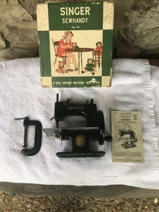 Vintage Singer Model 20 Sewing Machine Sewhandy 29962 Simanco Clamp & Box