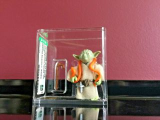 Vintage Star Wars.  AFA 85,  Superior Jedi Yoda.  Smart and sharp color.  Gold Label 5