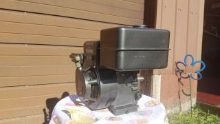 Vintage NOS 1980 Briggs and Stratton 3hp engine 3 HP motor Mini Bike or? 6