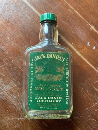 1972 Vintage Jack Daniels Whiskey Green Label Half Pint Bottle