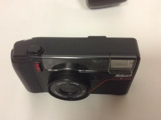 Vintage Nikon One Touch Macro 35mm Film Camera W/ 35mm f/2.  8 Lens - 4