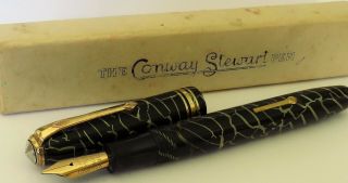 Vintage Conway Stewart 58 Cracked Ice Fountain Pen Duro Nib