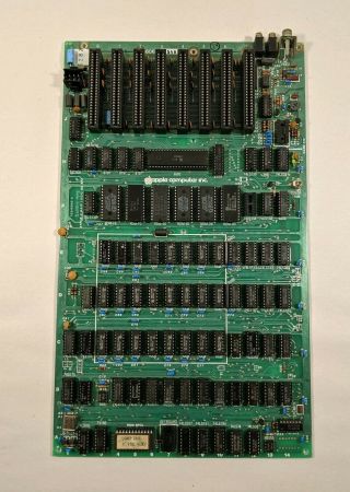 Vintage Apple Ii Plus Ii,  Computer Motherboard 820 - 0044 - D Logic Board 12
