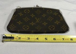 Rare vintage Louis Vuitton leather monogram coin purse Kiss Clasp 7