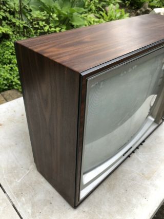 Vtg Sharp 1980s Wood Grain Tv Television Modern Swag Gaming Rca 19kp15b 4