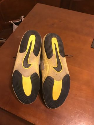 Men ' s size 9 Rare Yellow Nike Inflicts Wrestling Shoes 3