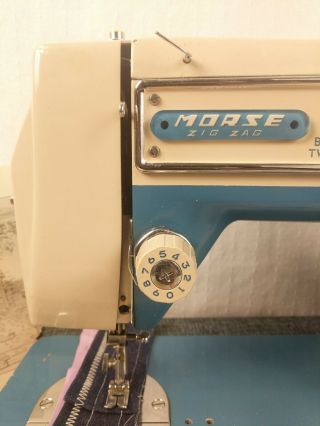 Vintage Morse Zig Zag 4300 Fotomatic III Sewing Machine 3