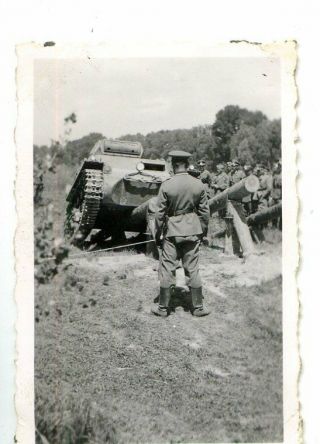 Photo Ww2 German Tank,  Panzer In Terrain Wwii 650
