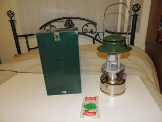 Vintage Coleman Lantern 635 Chrome/ Green With Metal Case 1971 No Glass Globe