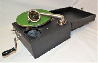 Rare Maestrophone Small Portable 78 Rpm Phonograph Gramophone Record Player