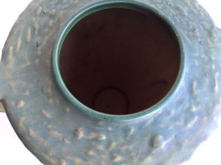 Roseville pottery MAGNOLIA vase 94 - 9 9.  24 x 9.  75 vintage 4
