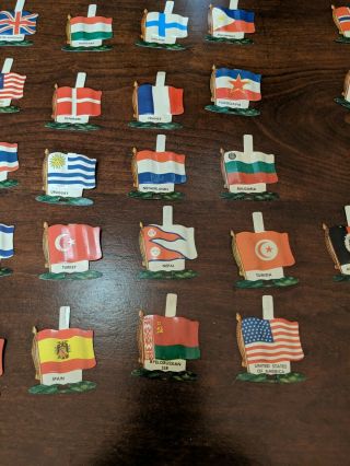 1959 vintage Nabisco Shredded Wheat METAL FLAGS of the WORLD - 69 Different 3