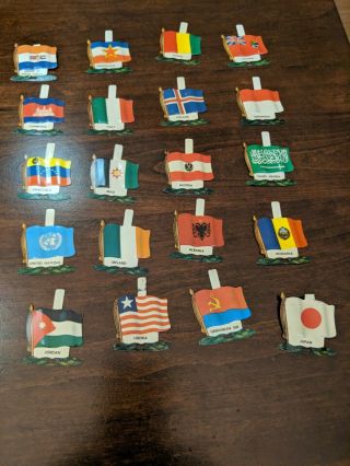 1959 vintage Nabisco Shredded Wheat METAL FLAGS of the WORLD - 69 Different 5