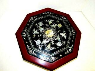 Vintage Korean Black Lacquer Octagon Sectional Box With Mother Of Pearl Inlay