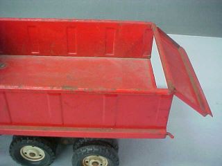 VINTAGE TRU SCALE INTERNATIONAL IH DUMP TRUCK (FOR REPAIR) BAD HYD.  CYLINDER 4