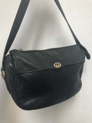 Gucci Vintage Black Leather Crossbody Messenger Bag Gg Gold Logo