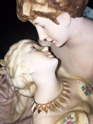 Vintage Capodimonte Style Porcelain Bisque Lovers Wall Plaque Flawless 2
