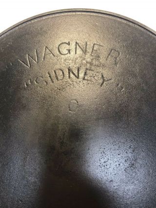 VINTAGE “ WAGNER “ “ SIDNEY “ O.  ARCH LOGO NO.  8 CAST IRON SKILLET WITH HEAT RING 5