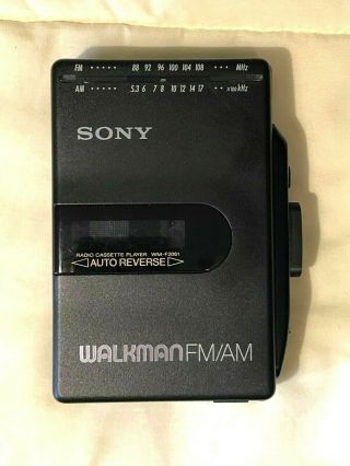 Vintage Sony Walkman Wm - F2061 Fm/am Radio Stereo Cassette Player - Auto Reverse