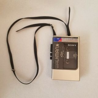 Vintage Sony Brand Wm - F8 Stereo Walkman Cassette Player Radio Fm Am